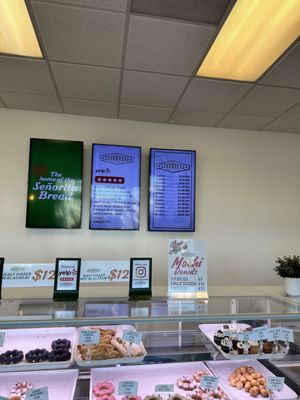 Starbread Bakery by null