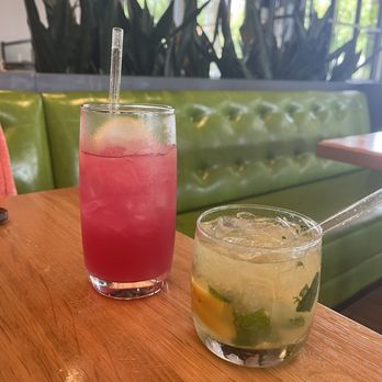 True Food Kitchen - Summer tea and pink lemonade - New American Near Me - Gaithersburg, Maryland