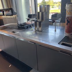 Fairly clean beverage station