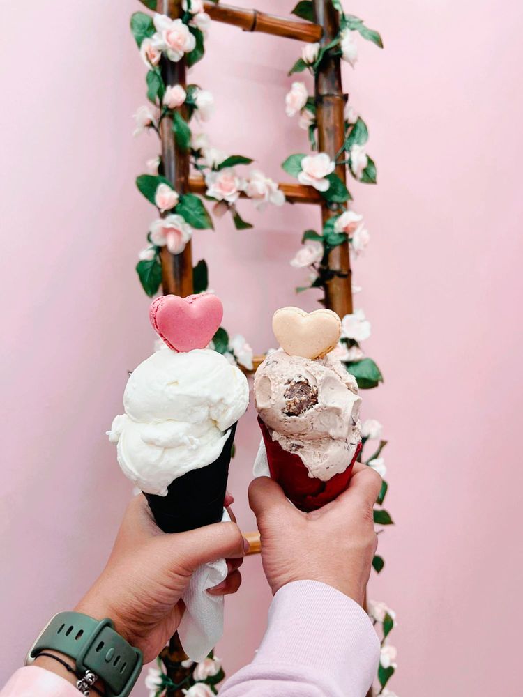 SUGAR ICE CREAM & WAFFLES Updated September 2024 57 Photos & 47