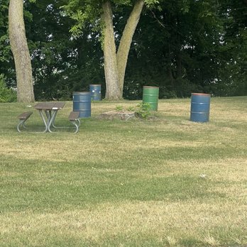 City Island - Picnic tables around the island - Parks Near Me - Harrisburg, Pennsylvania