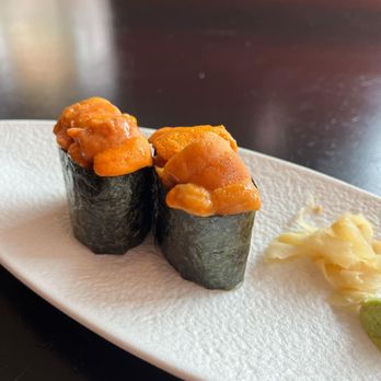 Noku - didn't know this before, but uni is not supposed to be slimy (creamy yes, but not like this) - Sushi Bars Near Me - Leesburg, Virginia