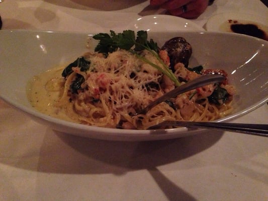 Gino's Bistro Maple Valley by null