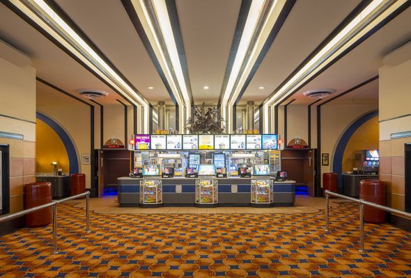 Classic Cinemas Lake XQ by null