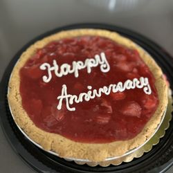 Leo's Superfood Vegan Cafe - Strawberry Pie