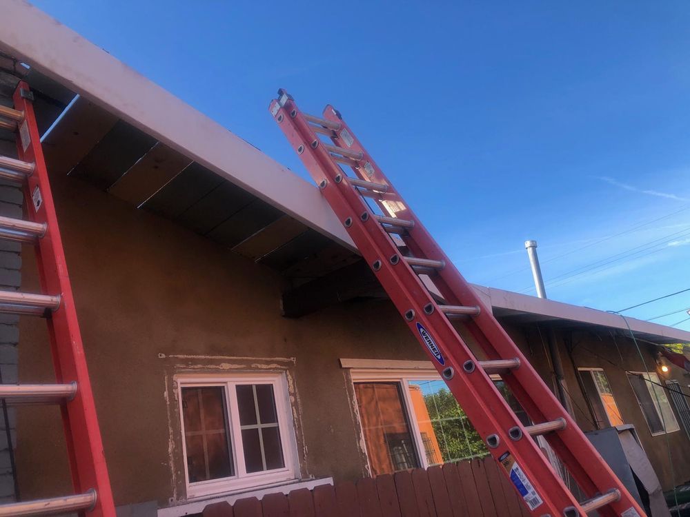 Slide of HUS Roofing