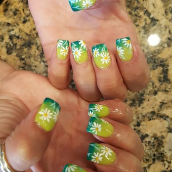 First Lady Nails - Nails by Victoria - Nail Salons Near Me - Davis, California