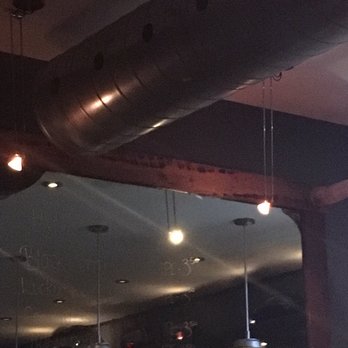 Lucille's Oyster Dive - Crawl To...... - Seafood Near Me - Montreal, Quebec