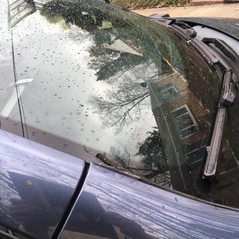 Safelite AutoGlass - Passenger side molding after windshield installation - Windshield Installation & Repair Near Me - Alexandria, Virginia Safelite AutoGlass - Passenger side molding after windshield installation - Windshield Installation & Repair Near Me - Alexandria, Virginia