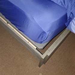 Red's Furniture - This is wrong