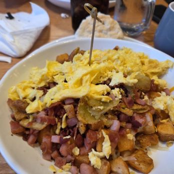 Miam Breakfast House - This is the Southern Skillet - Breakfast & Brunch Near Me - Winston-Salem, North Carolina Miam Breakfast House - This is the Southern Skillet - Breakfast & Brunch Near Me - Winston-Salem, North Carolina