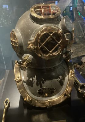 Great Lakes Shipwreck Museum by null