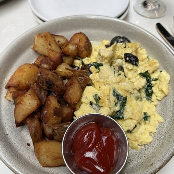 The Henry - Flower Child Scramble - New American Near Me - Miami, Florida The Henry - Flower Child Scramble - New American Near Me - Miami, Florida