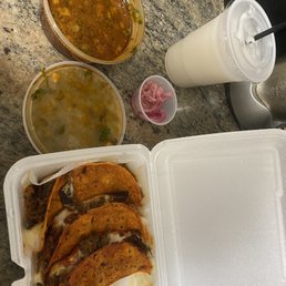 Horchata Tacos de Birria de Res Horchata Tacos de Birria de Res