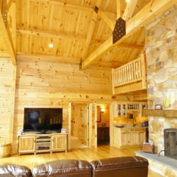 Bear's Paw Lodge