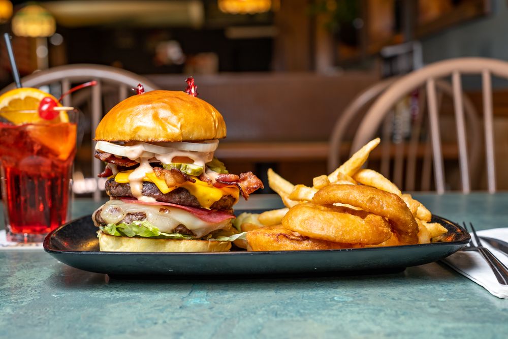 Mutt and Jeffs Restaurant and Bar Mutt and Jeffs Restaurant and Bar