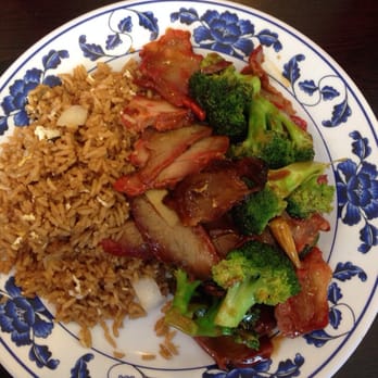Golden Wok - Pork with broccoli (lunch special) - Sushi Bars Near Me - Bloomington, Minnesota