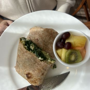 Meli Cafe - Lean & Mean - Breakfast & Brunch Near Me - Chicago, Illinois
