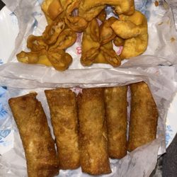 J.Y. Bamboo - Crab Rangoon & egg roll