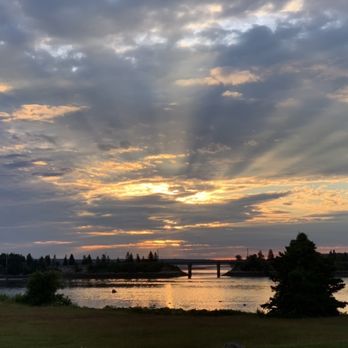 Maine Island Properties - Sunrise views - Property Management Near Me - Mount Desert, Maine Maine Island Properties - Sunrise views - Property Management Near Me - Mount Desert, Maine
