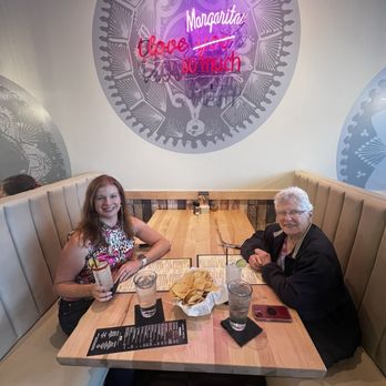 Juarez Mexican Restaurant - Cute booth with fun neon sign, perfect for enjoying margaritas and capturing the moment with a pic! - Mexican Near Me - Houston, Texas Juarez Mexican Restaurant - Cute booth with fun neon sign, perfect for enjoying margaritas and capturing the moment with a pic! - Mexican Near Me - Houston, Texas