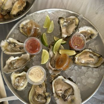Crawfish & Noodles - Happy hour 1 dollar oysters - Vietnamese Near Me - Houston, Texas Crawfish & Noodles - Happy hour 1 dollar oysters - Vietnamese Near Me - Houston, Texas