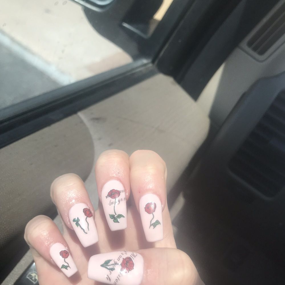 Exquisite Nails - Acrylic full set w design $55 - Nail Salons Near Me - Tucson, Arizona