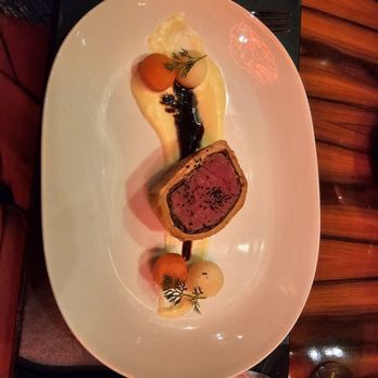 Gordon Ramsay Steak - Beef Wellington. - Steakhouses Near Me - Las Vegas, Nevada
