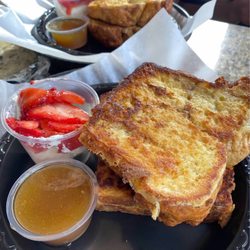 Kneaders Bakery & Cafe - French toast