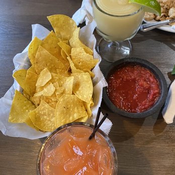Camino Real Mexican Restaurant - Margaritas and chips - Mexican Near Me - Murfreesboro, Tennessee