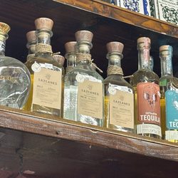 Jimbo's Liquor Store - Cazcanes