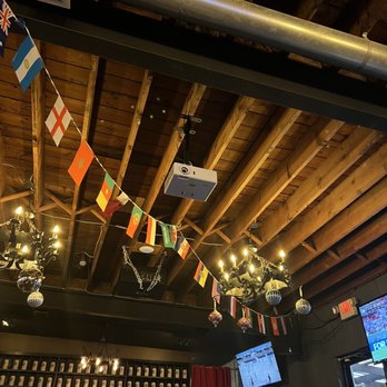 Berliner Pub - Decor - German Near Me - Renton, Washington