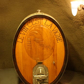 Archery Summit - 300+ gallon wine barrel - Wine Tours Near Me - Dayton, Oregon Archery Summit - 300+ gallon wine barrel - Wine Tours Near Me - Dayton, Oregon