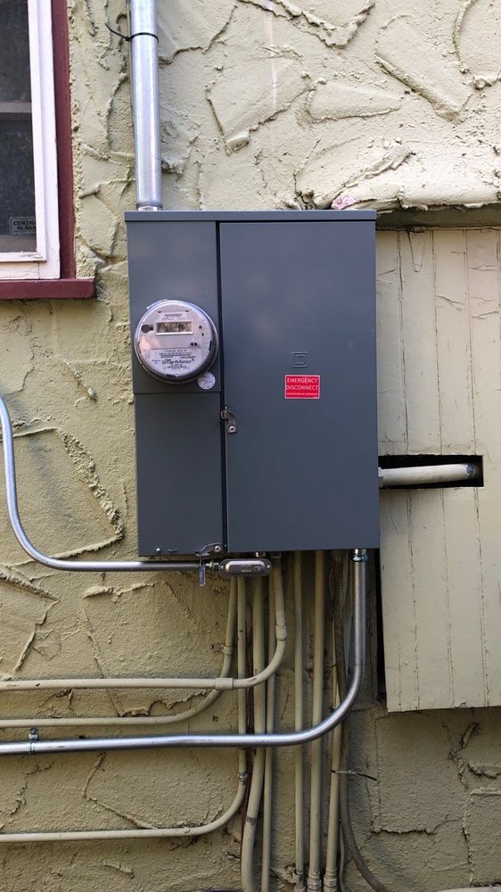 Slide of Robbins Energy
