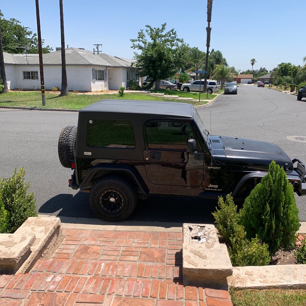 2004 Black Jeep