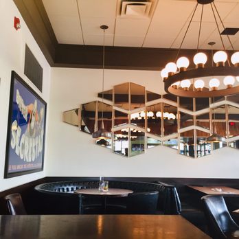 Earls Kitchen + Bar - Inside Seating - Canadian (New) Near Me - Langley, British Columbia Earls Kitchen + Bar - Inside Seating - Canadian (New) Near Me - Langley, British Columbia