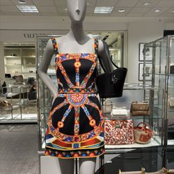 Neiman Marcus - Outfit
