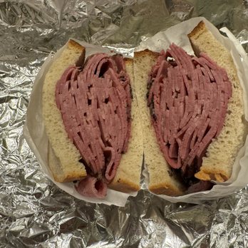 Eppes Essen Deli & Restaurant - Hot Pastrami on rye, extra lean - Delis Near Me - Livingston, New Jersey Eppes Essen Deli & Restaurant - Hot Pastrami on rye, extra lean - Delis Near Me - Livingston, New Jersey