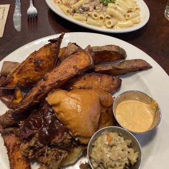 Zingerman's Roadhouse - Pimento Cheese & Bacon Macaroni and the BBQ Pork Sandwich - American Near Me - Ann Arbor, Michigan