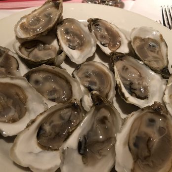 Shaw's Crab House - I eat at least four plates like this every time- no shame here - Seafood Near Me - Chicago, Illinois Shaw's Crab House - I eat at least four plates like this every time- no shame here - Seafood Near Me - Chicago, Illinois