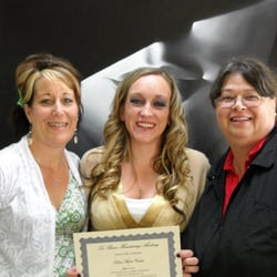 Labaron Hairdressing Academy - Grad