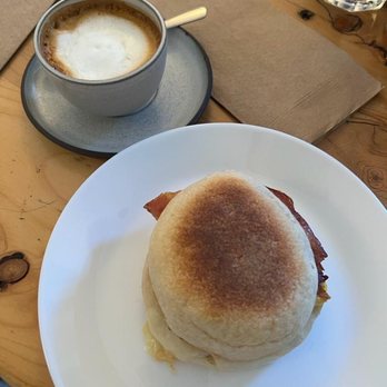 La P'tite Brûlerie - Muffin - Coffee & Tea Near Me - Deschambault, Quebec La P'tite Brûlerie - Muffin - Coffee & Tea Near Me - Deschambault, Quebec