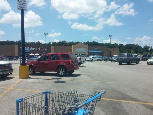 Walmart Supercenter by null