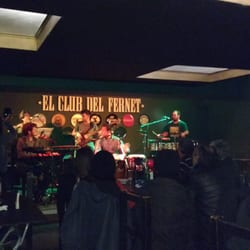 El Club del Fernet - El escenario.
