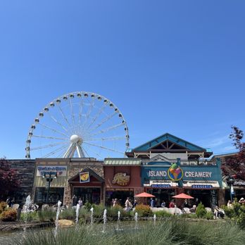 The Island - Amusement Parks Near Me - Pigeon Forge, Tennessee The Island - Amusement Parks Near Me - Pigeon Forge, Tennessee