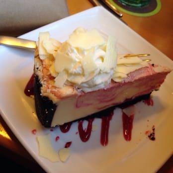 Olive Garden Italian Restaurant - White chocolate raspberry cheesecake - Italian Near Me - Alabaster, Alabama Olive Garden Italian Restaurant - White chocolate raspberry cheesecake - Italian Near Me - Alabaster, Alabama
