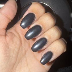 Pearl Nails And Spa - Black dip w/ chrome