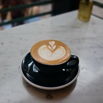 De Fer Coffee & Tea - Cortado - Coffee & Tea Near Me - Pittsburgh, Pennsylvania
