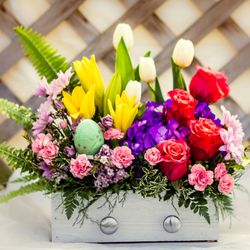Bouquet created by Rochel for Easter 2018.