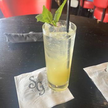 Southdowns Grille - Mocktail - Comfort Food Near Me - Baton Rouge, Louisiana Southdowns Grille - Mocktail - Comfort Food Near Me - Baton Rouge, Louisiana